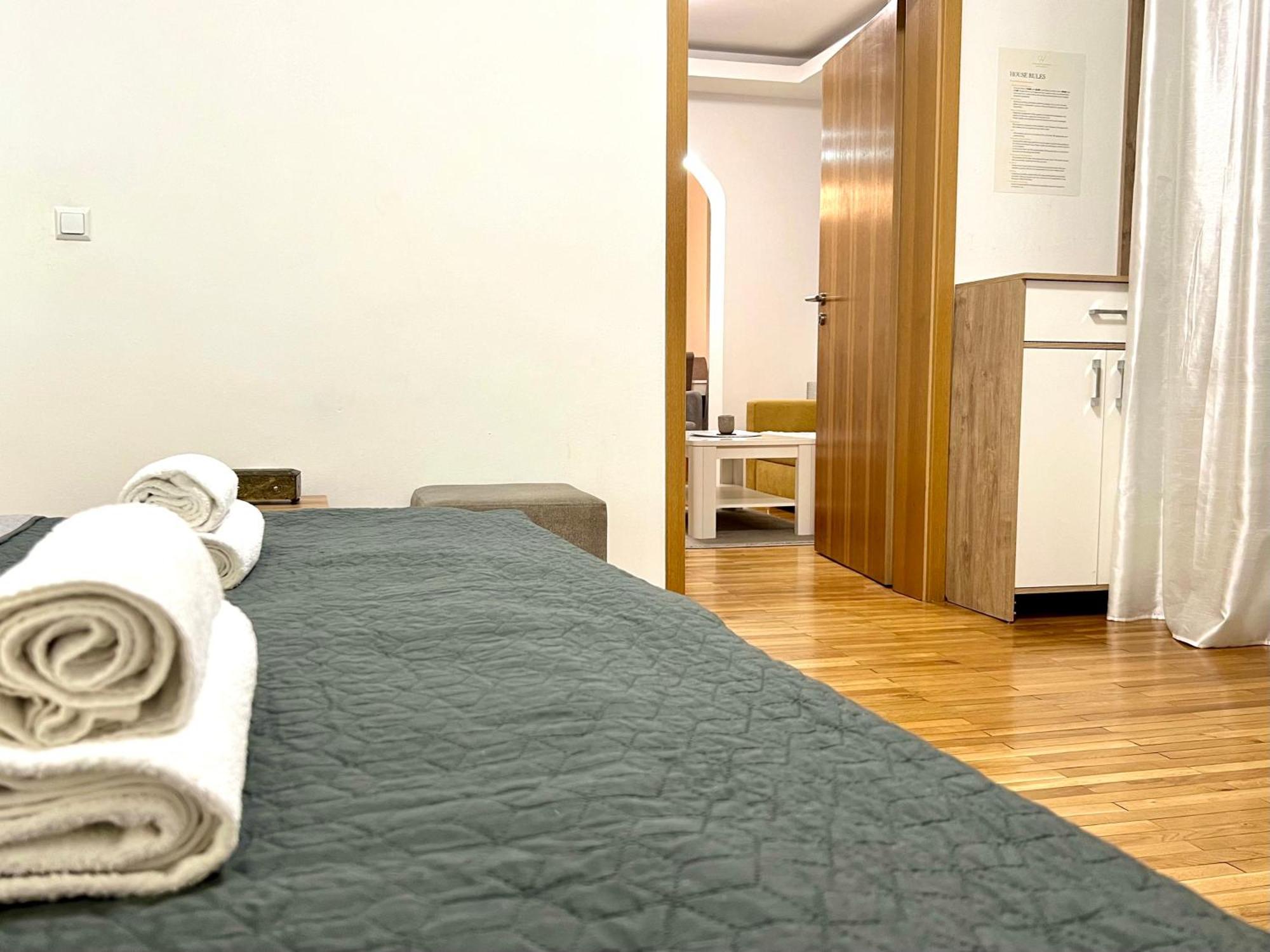 City Center - Harmony Apartments Sarajevo Bagian luar foto